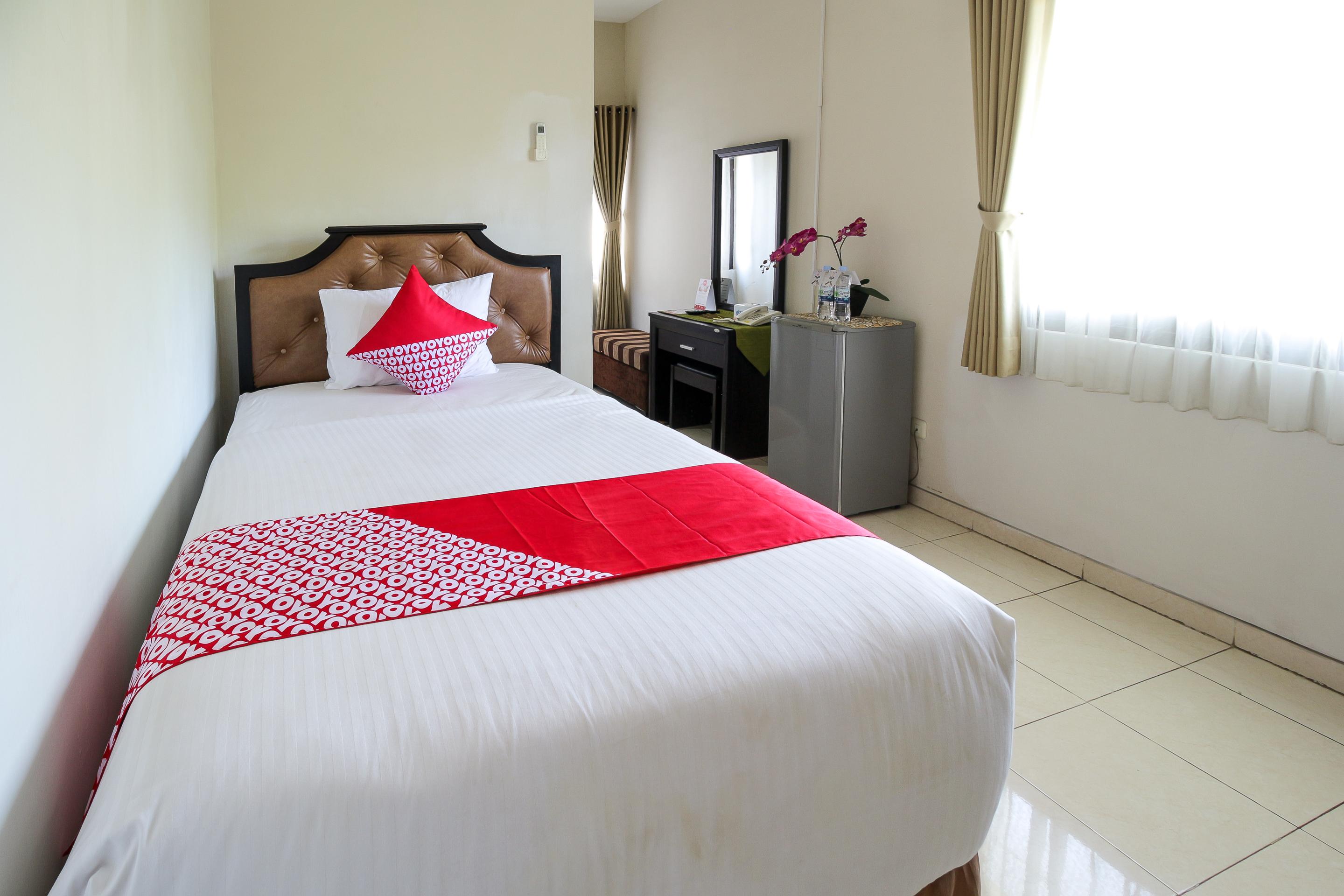 Oyo 734 Tuban Torres Accomodation Kuta  Bagian luar foto