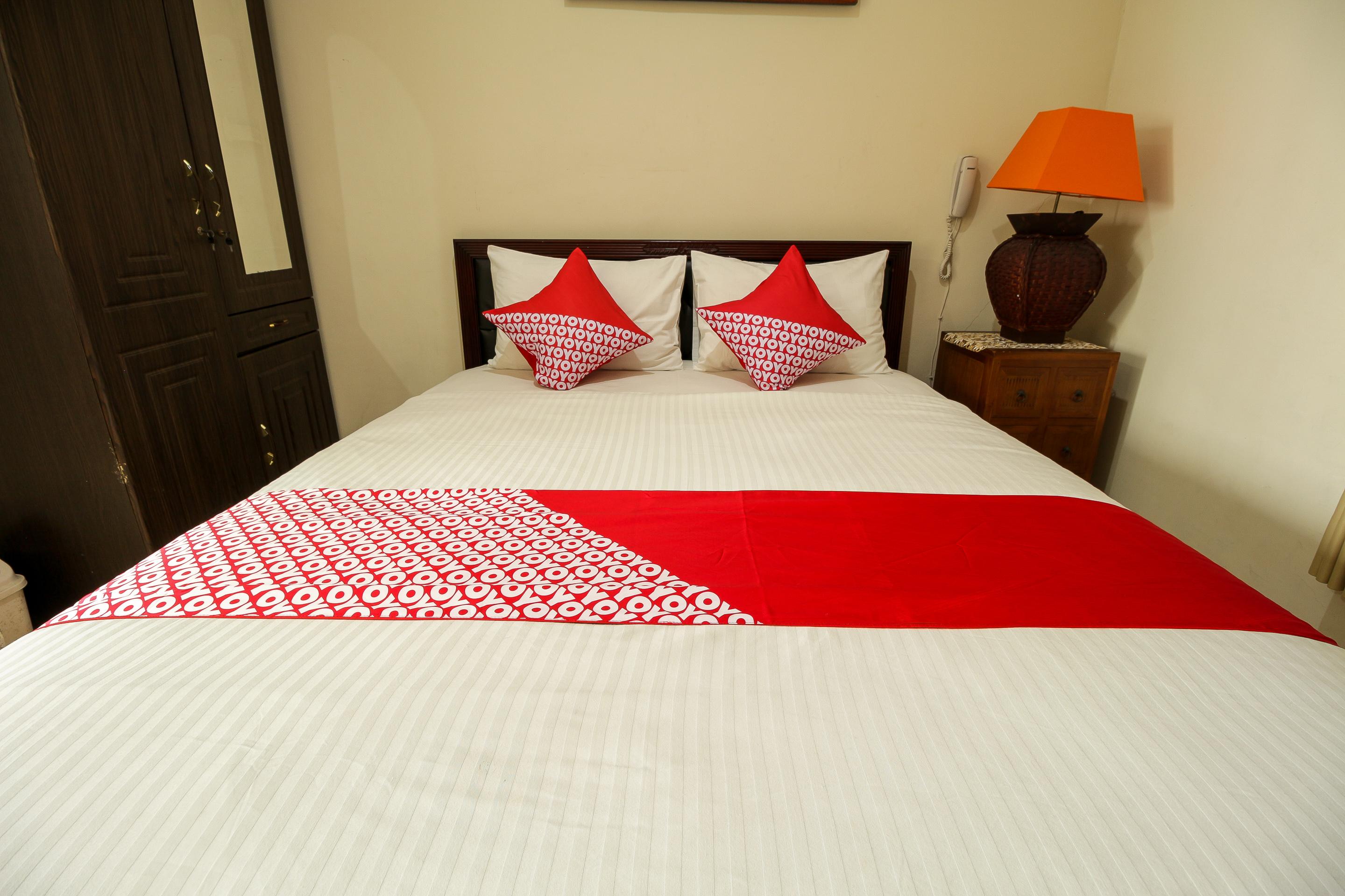Oyo 734 Tuban Torres Accomodation Kuta  Bagian luar foto