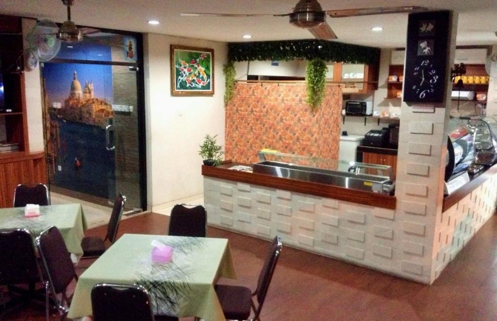 Oyo 734 Tuban Torres Accomodation Kuta  Bagian luar foto