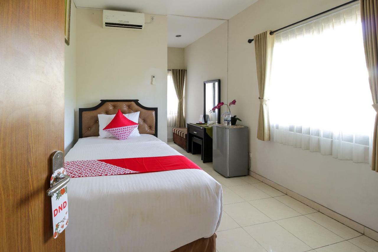 Oyo 734 Tuban Torres Accomodation Kuta  Bagian luar foto
