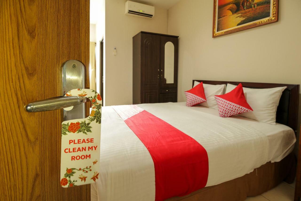 Oyo 734 Tuban Torres Accomodation Kuta  Bagian luar foto